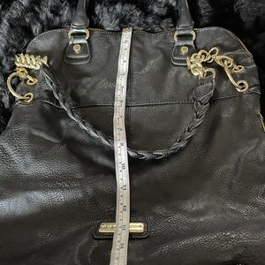 Beautiful Steve Madden leather handbag